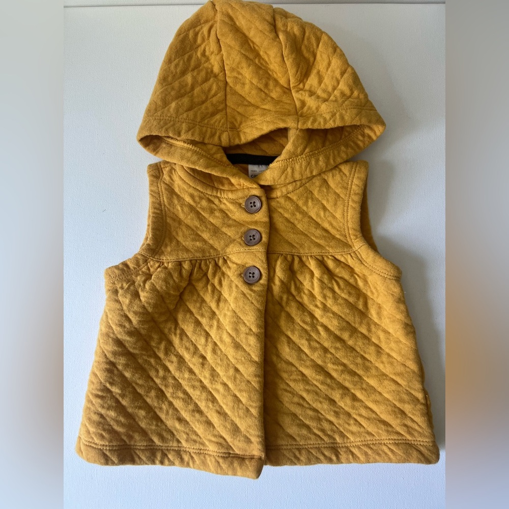 Carter's 18m gold Quilted Hooded Vest fall fashion for baby girl